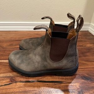Blundstone 585 Chelsea Boots Rustic Brown Classic Pull On Shoes Size 4 AU / 7 US